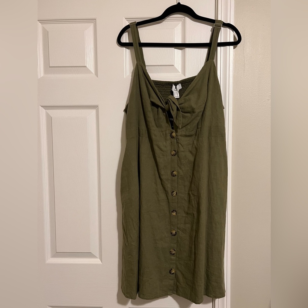NWT - FOREVER 21+ Woven Midi Tank Dress